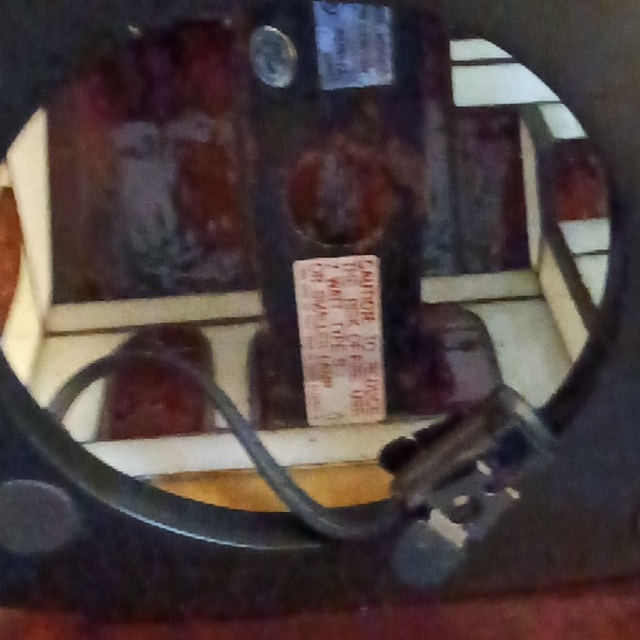 Vintage Tiffany Style Stained Glass Light Up Church - Picture 14 of 14